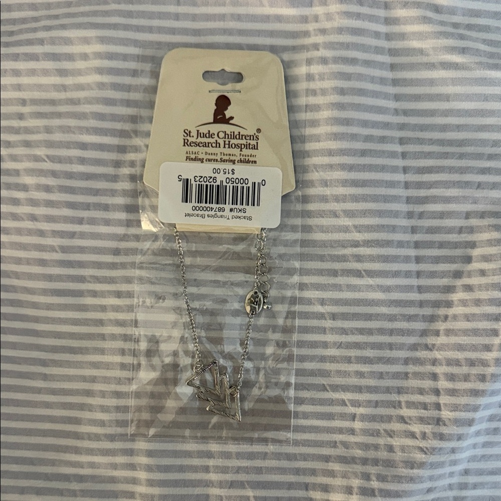 Silver DELTA DELTA DELTA necklace NWT